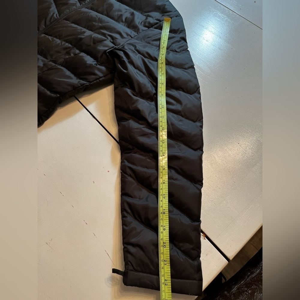 Women’s Gotcha Glacier black Puffer US size small - Picture 11 of 11